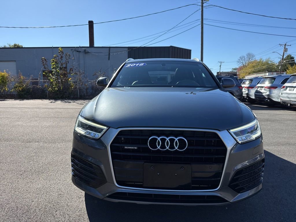 Used 2018 Audi Q3 2.0T Premium Plus w/ Premium Plus Package image 2