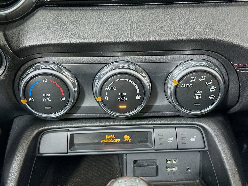 Used 2016 MAZDA MX-5 Miata Grand Touring image 17