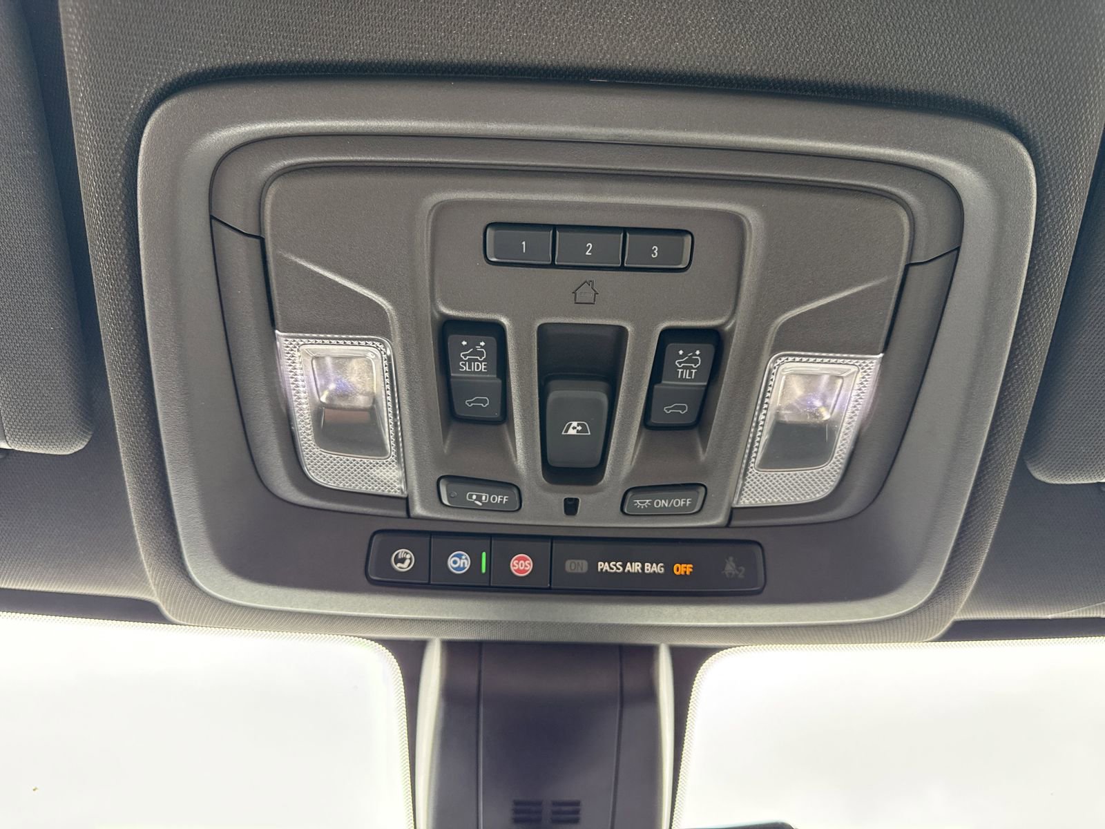 Used 2021 Chevrolet Silverado 1500 LTZ w/ LTZ Premium Package image 14