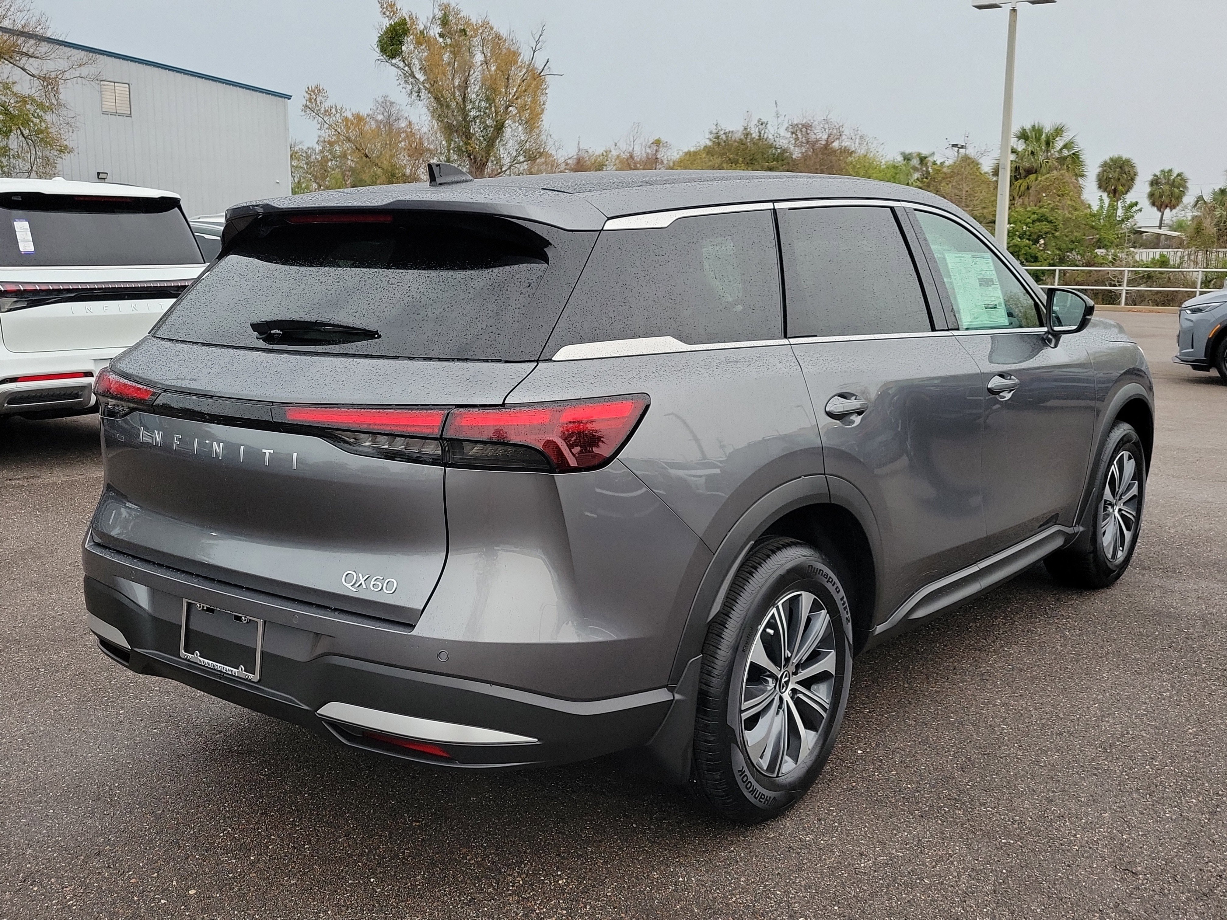 New 2026 INFINITI QX60 Pure image 3