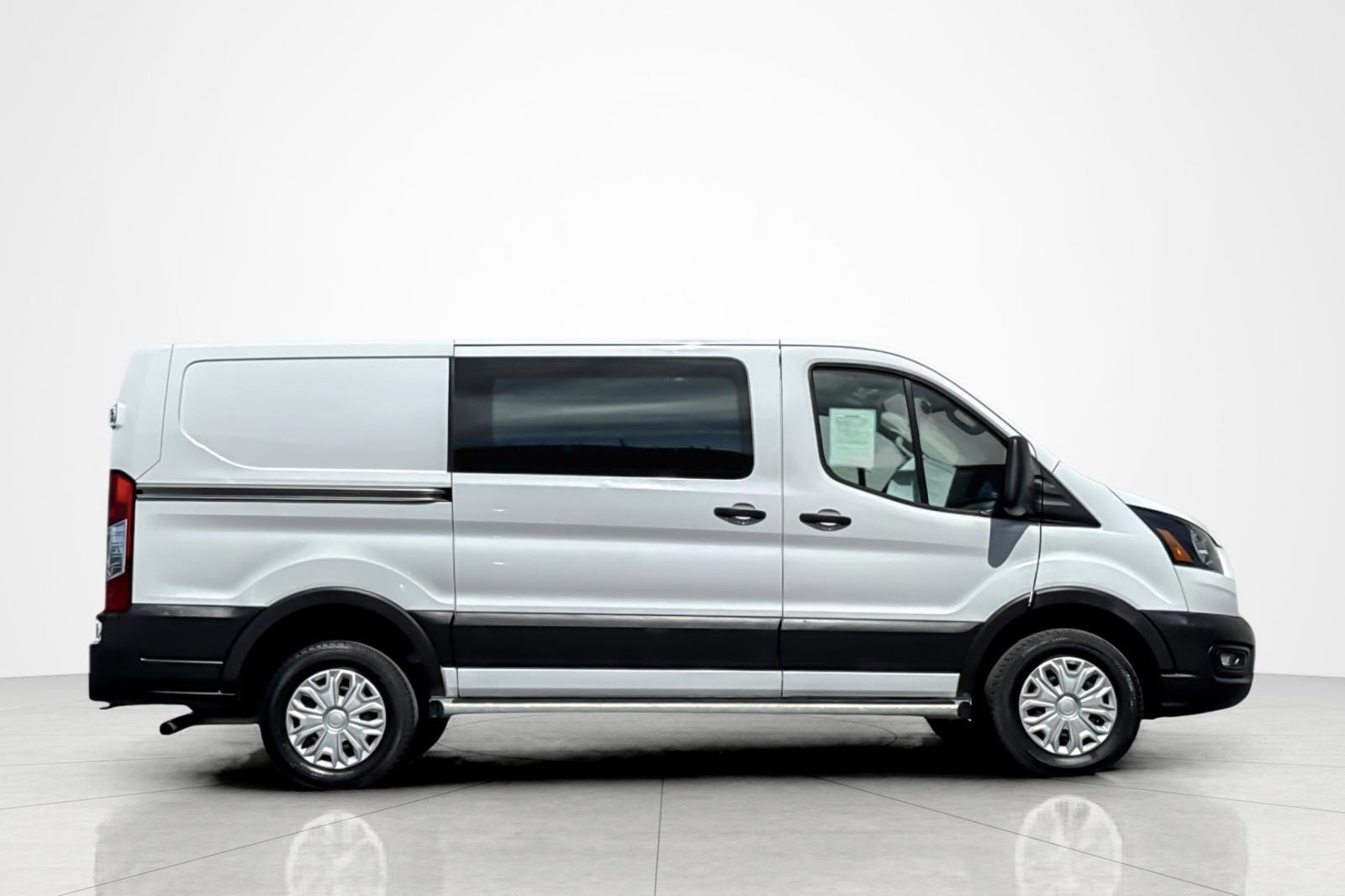 Used 2024 Ford Transit 250 Low Roof w/ Exterior Upgrade Package image 6