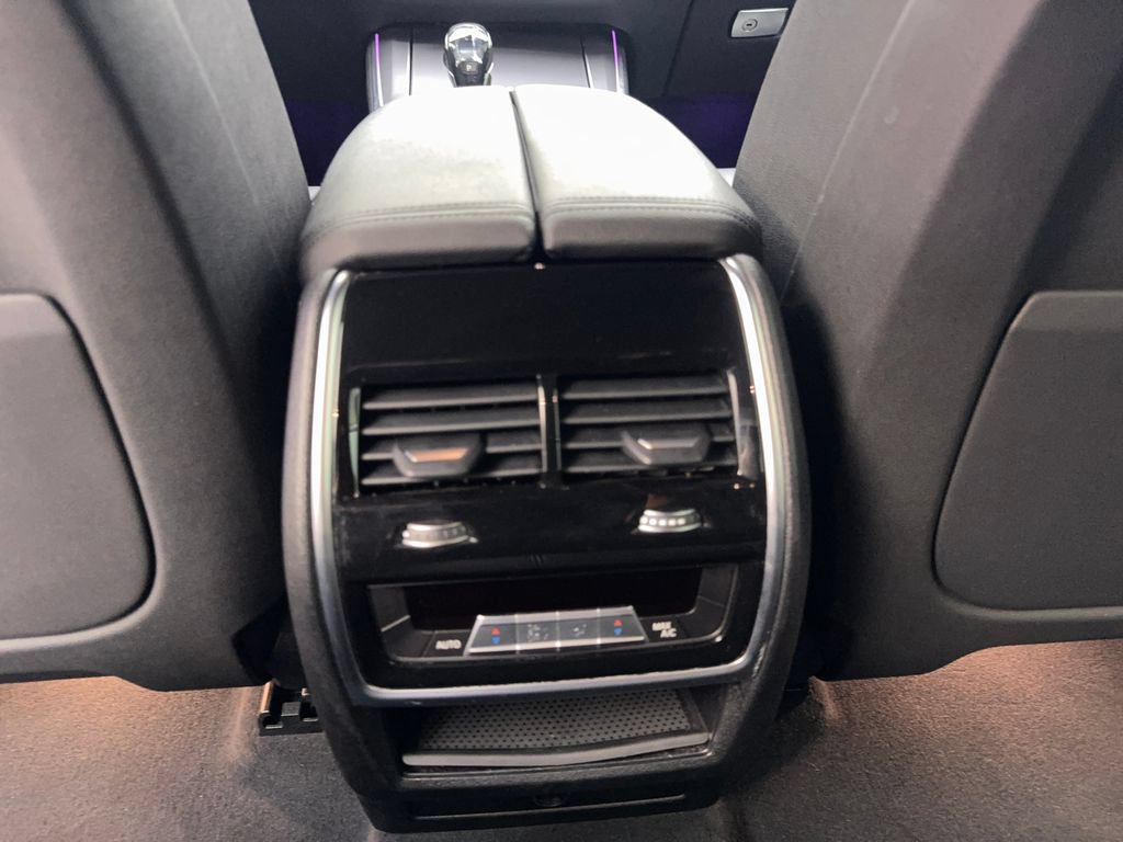Used 2020 BMW X5 sDrive40i w/ Convenience Package RWD image 73