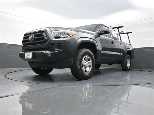Used 2022 Toyota Tacoma SR image 19