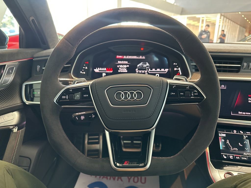 Used 2025 Audi RS 6 performance image 13