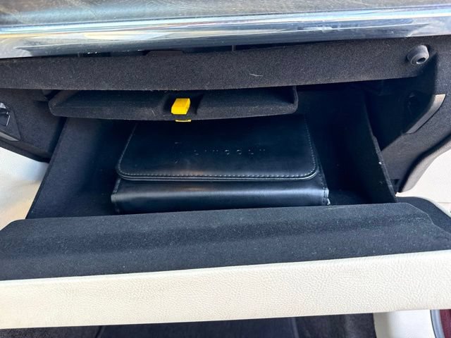 Used 2017 Lincoln Continental Select FWD image 35