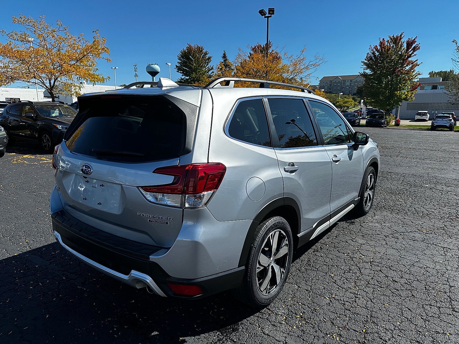 Used 2020 Subaru Forester Touring w/ Popular Package #2 AWD/4WD image 3