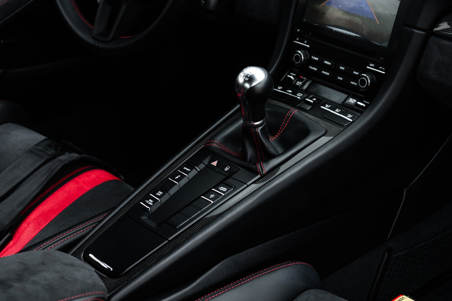 Used 2018 Porsche 911 GT3 RWD image 25
