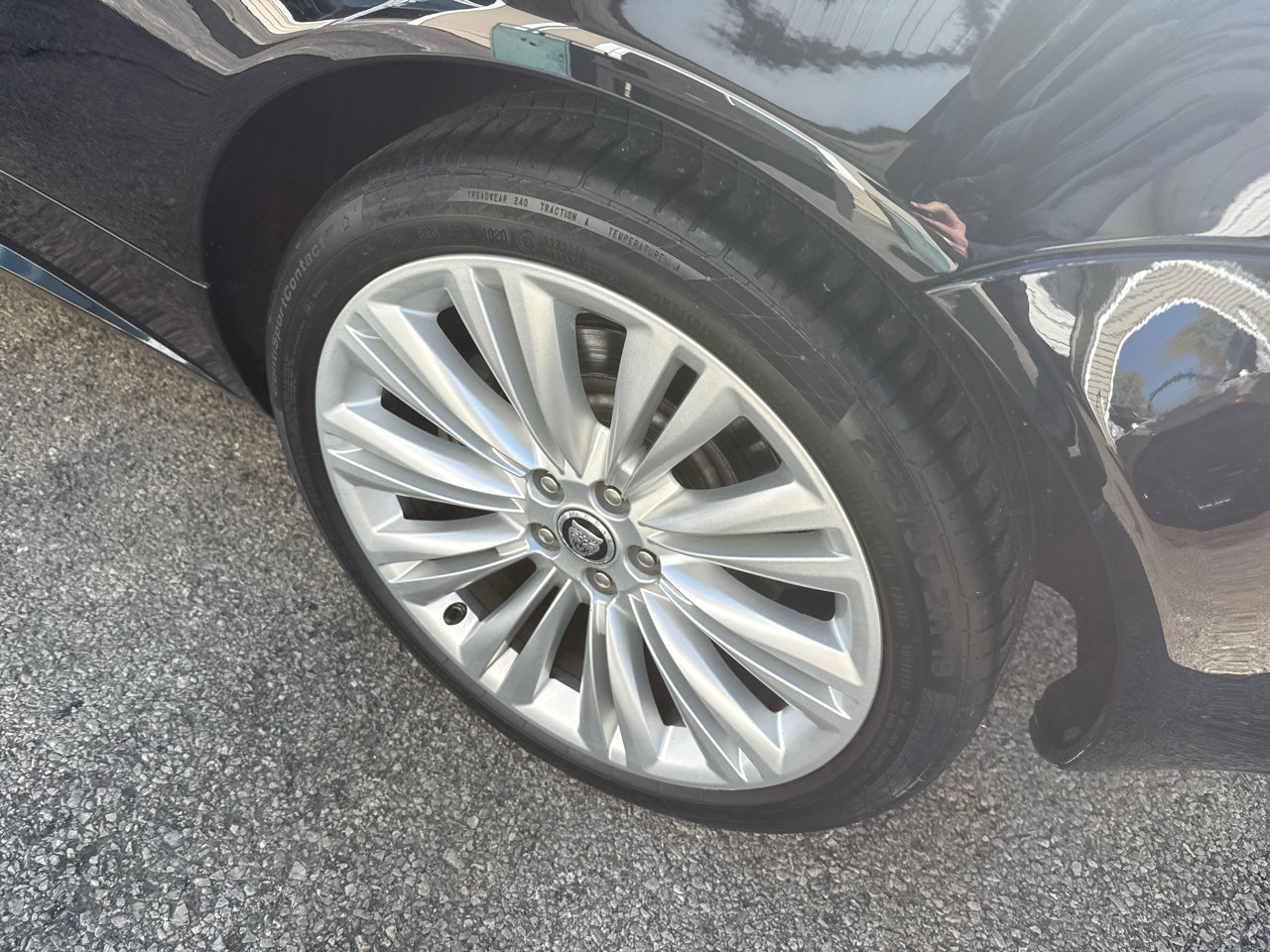 Used 2011 Jaguar XK Coupe image 30