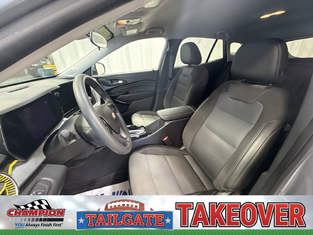 Certified 2024 Chevrolet Trax LT FWD image 26