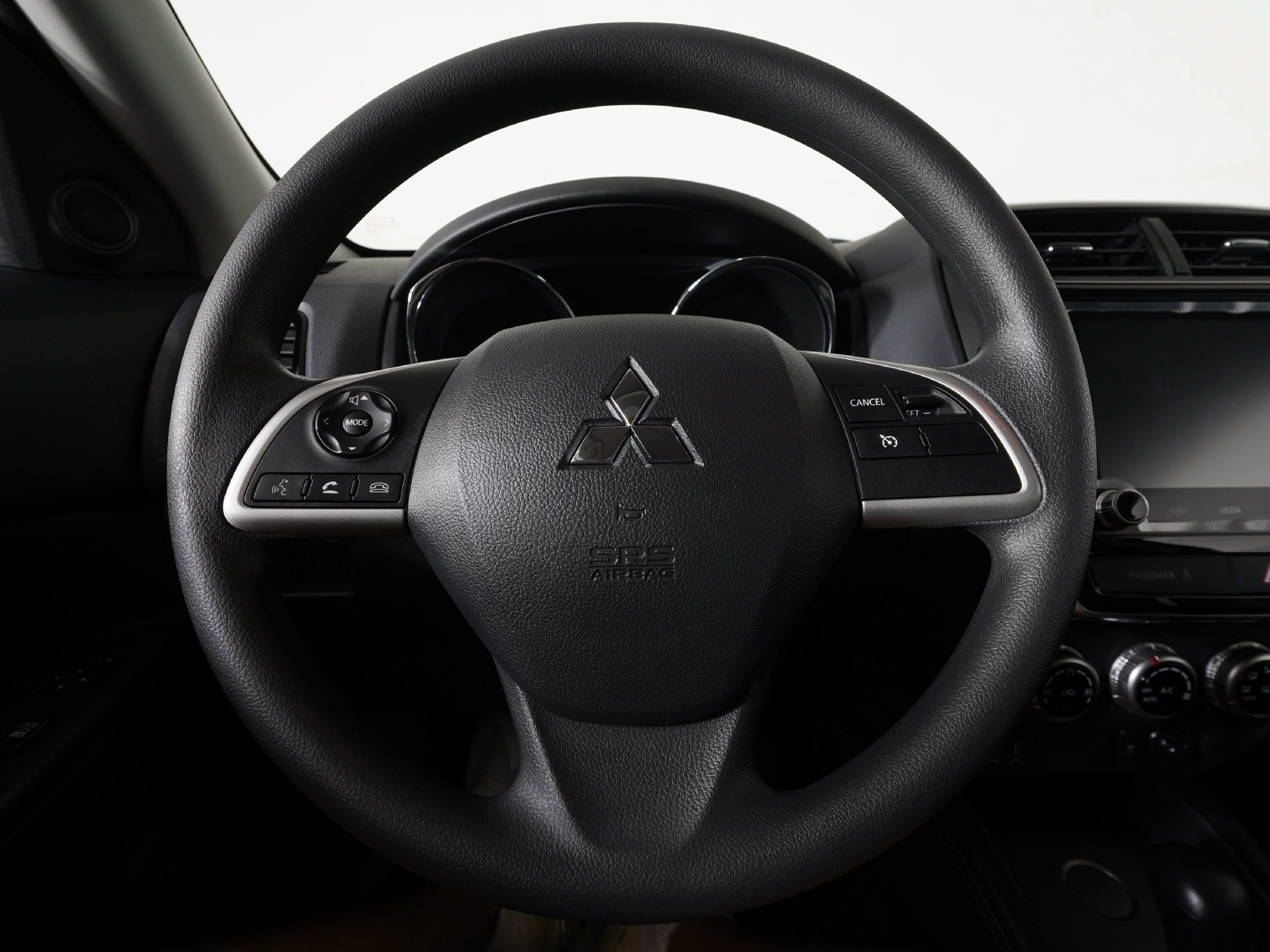 New 2027 Mitsubishi Outlander Sport ES FWD image 13