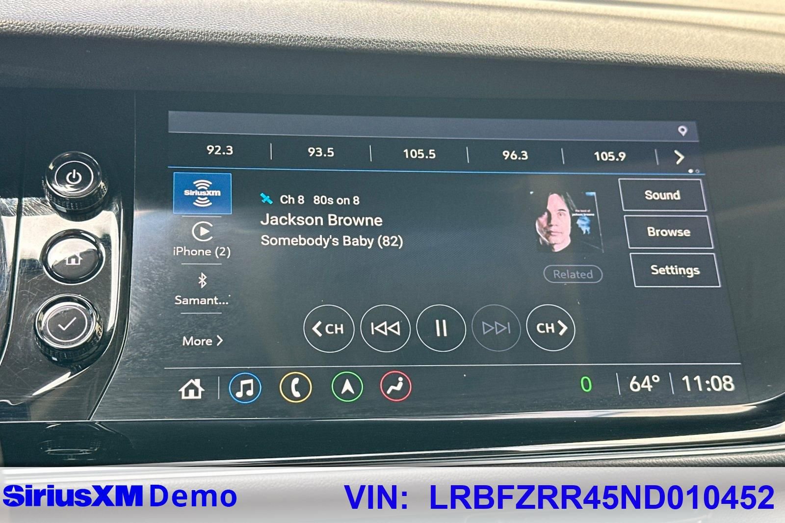 Certified 2022 Buick Envision Avenir w/ Technology Package II image 41