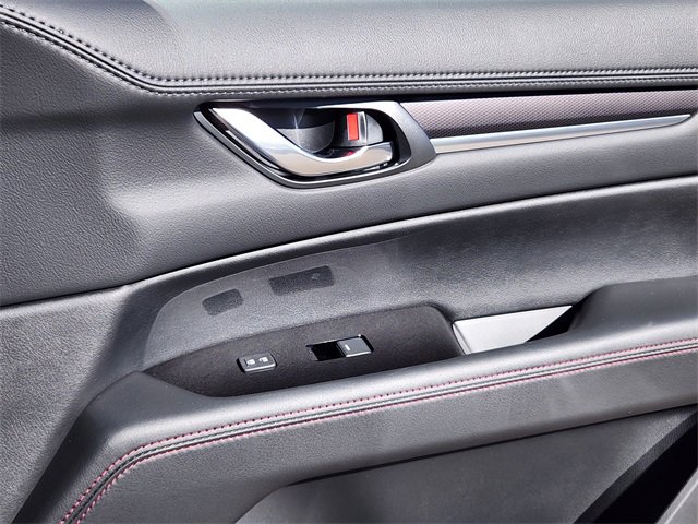 New 2025 MAZDA CX-5 Carbon Edition image 13