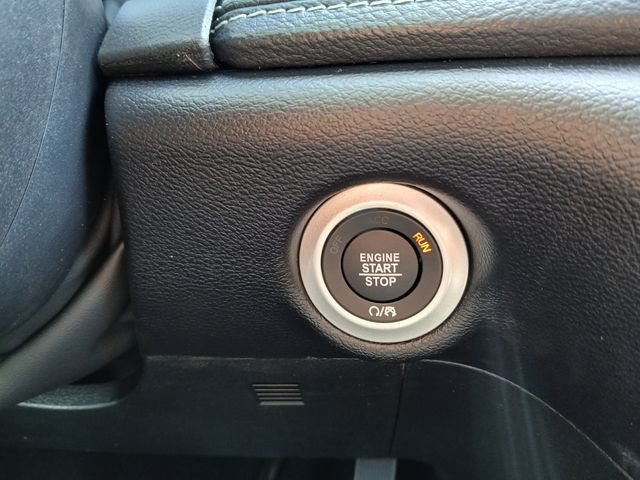 New 2027 Chrysler Pacifica Select FWD image 27