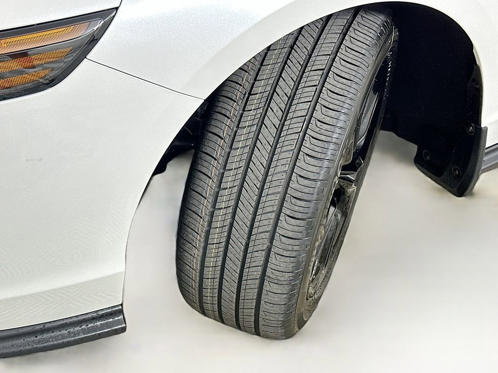 Certified 2025 Honda Accord SE image 25