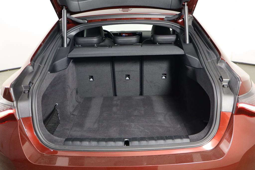 Used 2023 BMW i4 eDrive35 w/ Premium Package RWD image 17