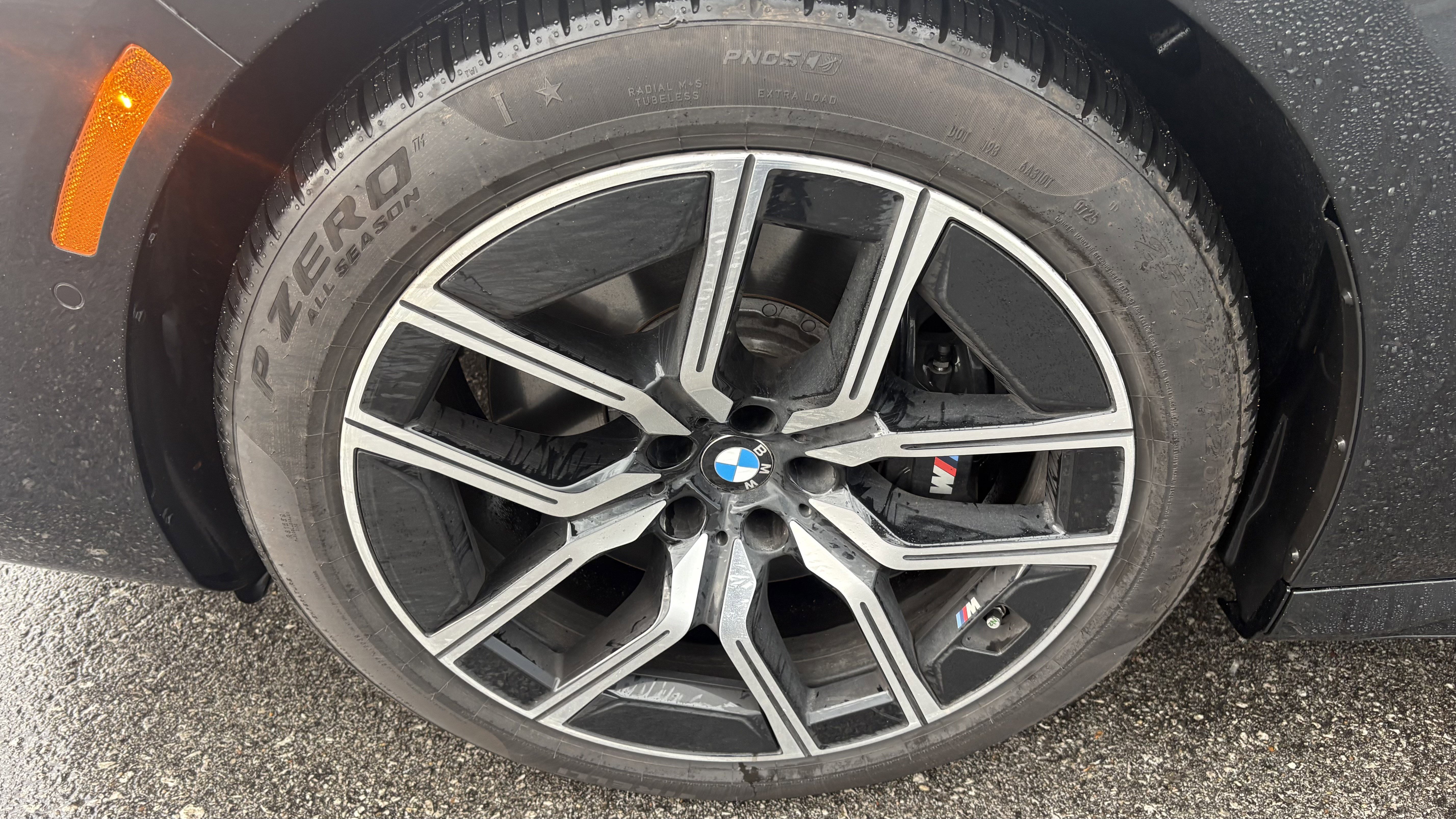 Used 2025 BMW 760i xDrive w/ Executive Package image 12