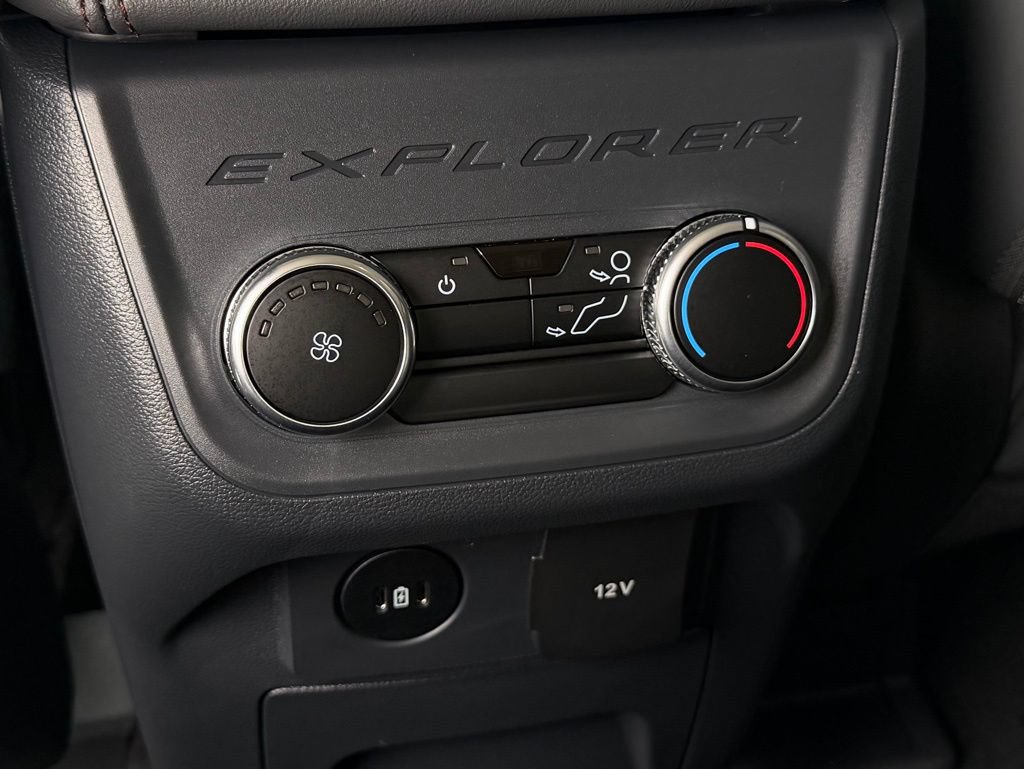 New 2026 Ford Explorer Active w/ Active Comfort Package RWD image 25