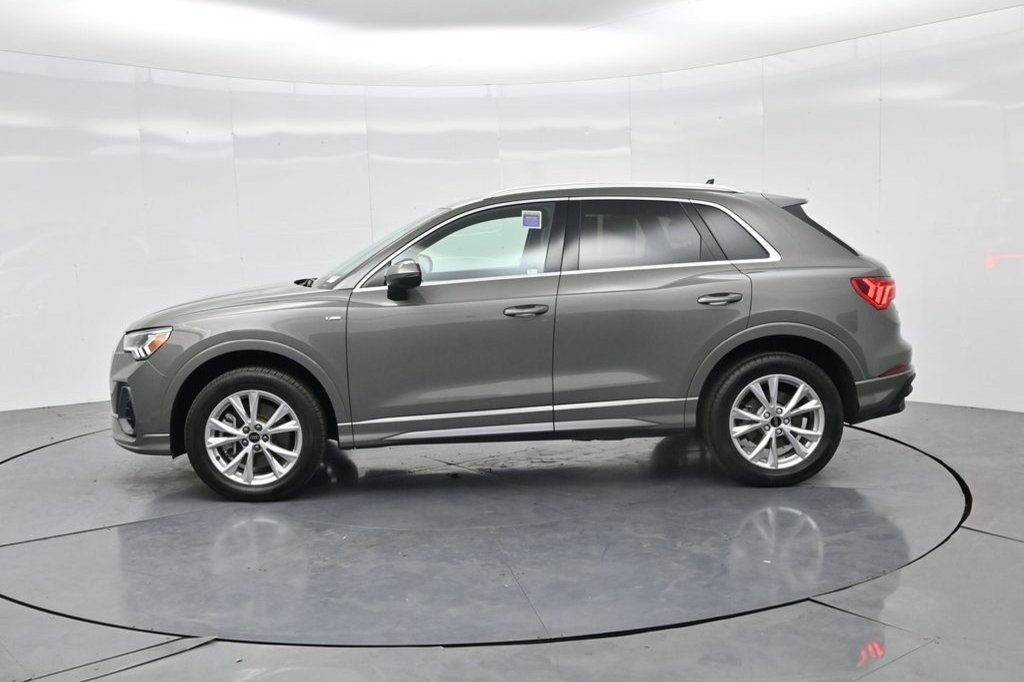 Used 2025 Audi Q3 2.0T Premium AWD/4WD image 24
