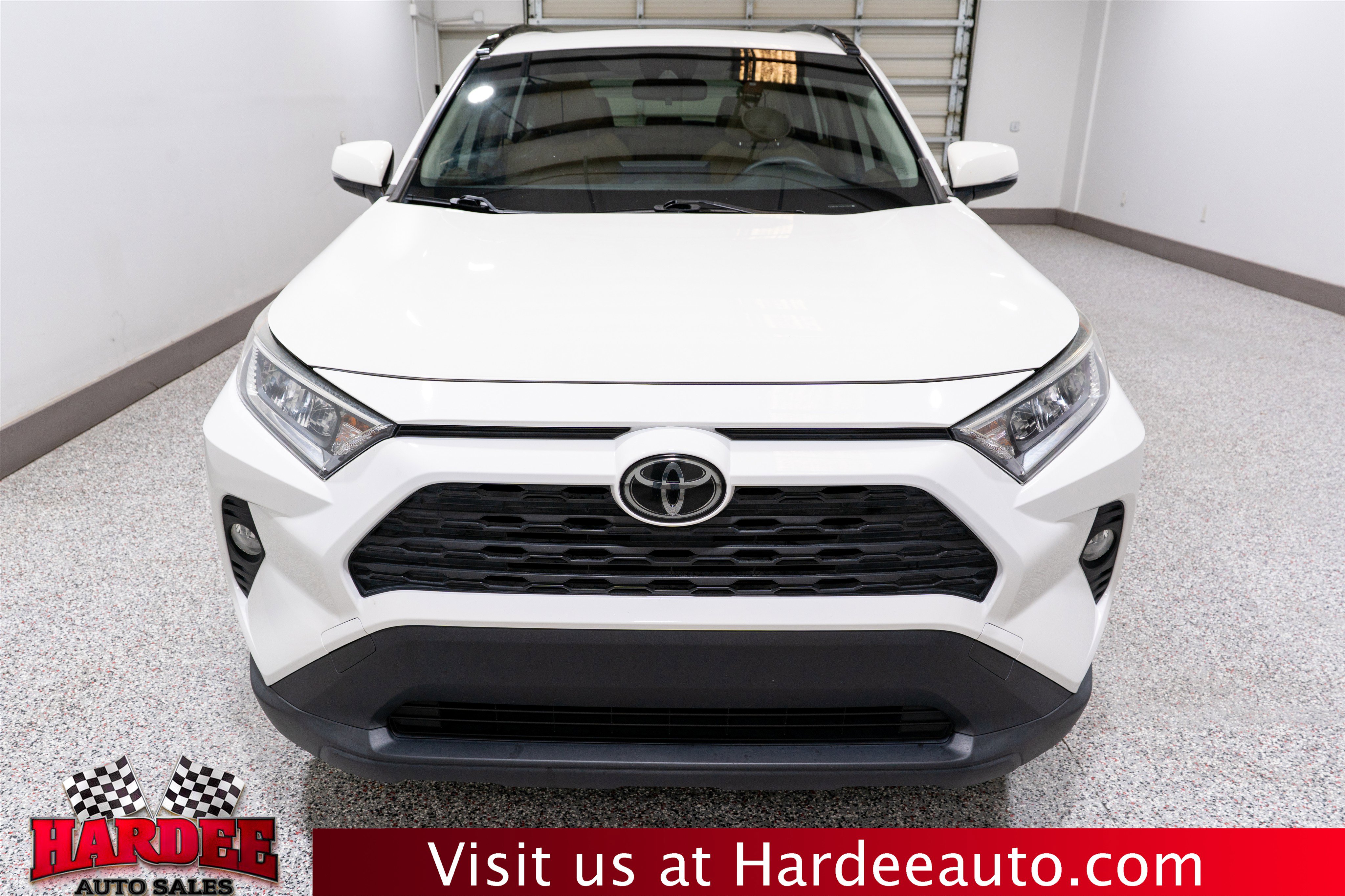 Used 2019 Toyota RAV4 XLE Premium image 7