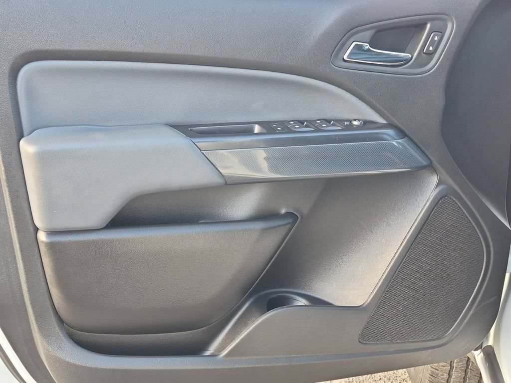 Used 2019 Chevrolet Colorado Z71 AWD/4WD image 22