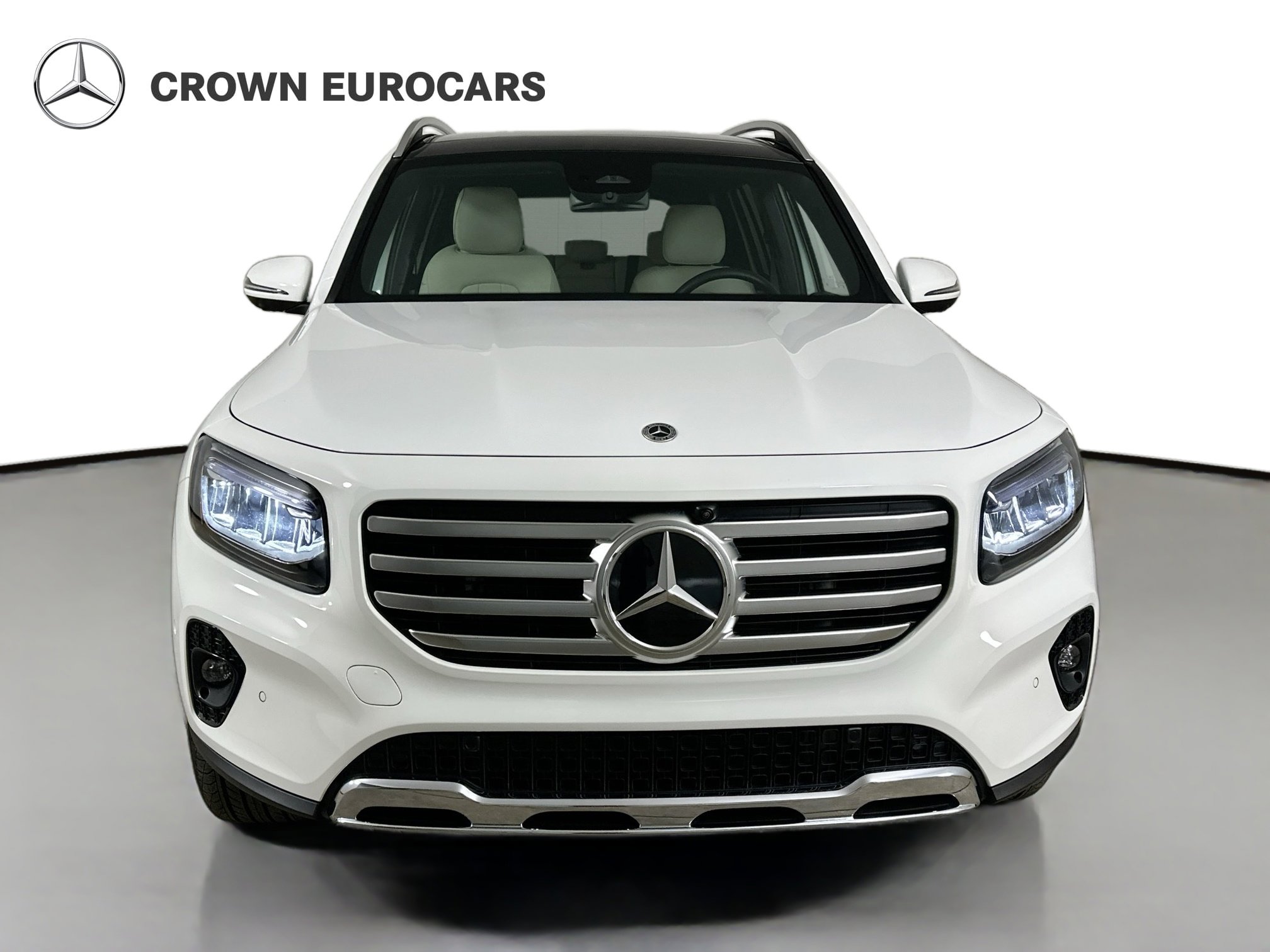 Used 2026 Mercedes-Benz GLB 250 4MATIC image 2