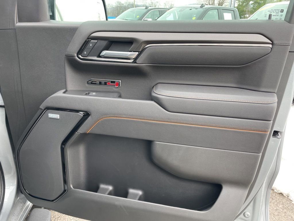 Used 2025 GMC Sierra 1500 AT4 w/ AT4 Premium Package image 31