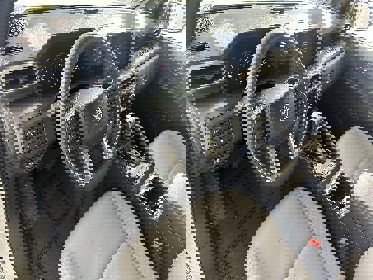 Used 2025 Toyota Tacoma SR5 image 11