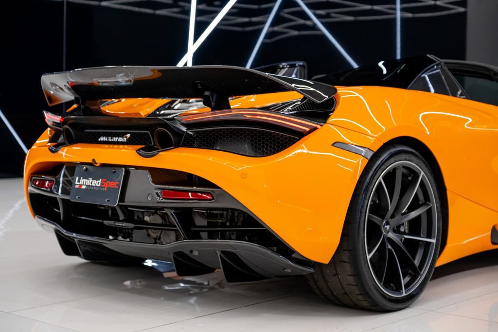 Used 2020 McLaren 720S Spider RWD image 33