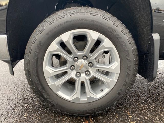 Certified 2025 Chevrolet Silverado 1500 LTZ w/ Z71 Off-Road Package image 22