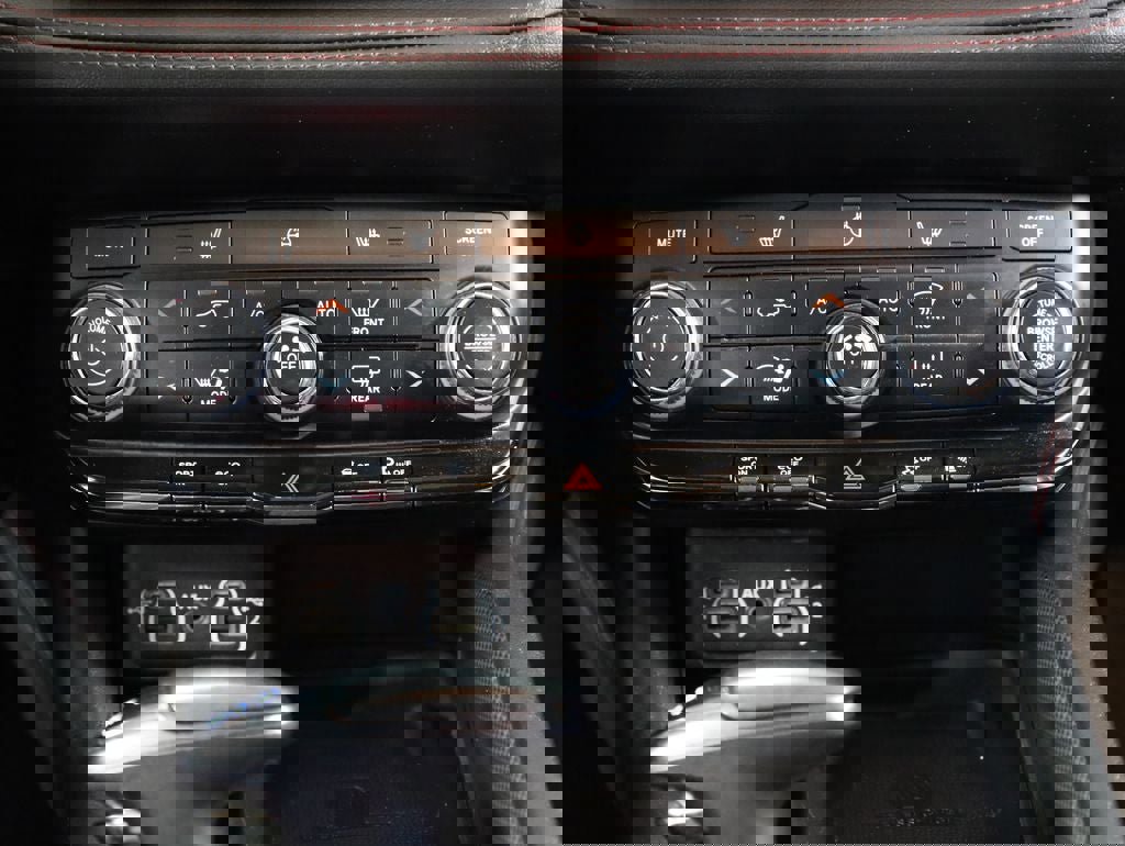 Used 2022 Dodge Durango R/T w/ Trailer Tow Group IV image 16