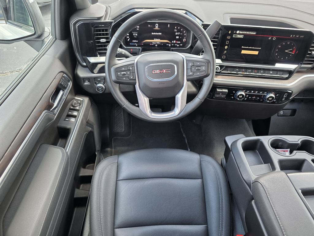 Used 2026 GMC Sierra 1500 SLT AWD/4WD image 18