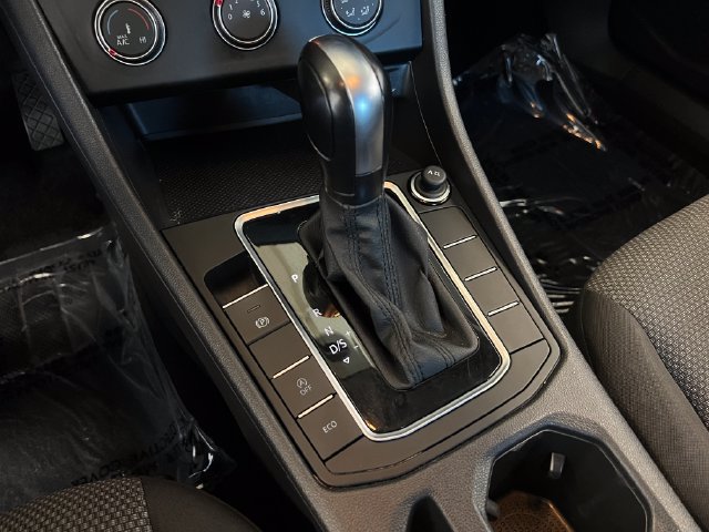 Used 2021 Volkswagen Jetta S w/ Driver Assistance Package FWD image 22