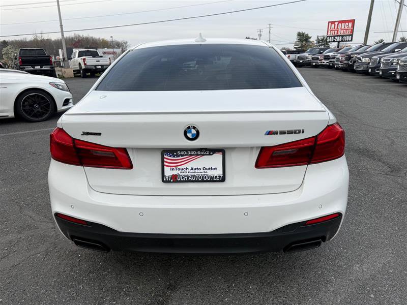 Used 2018 BMW M550i xDrive M550i AWD w/EXECUTIVE & DRIVE image 8