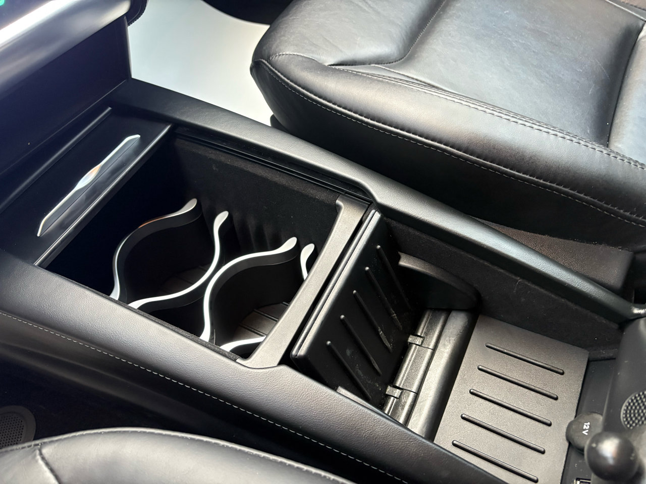 Used 2016 Tesla Model S 75D image 30