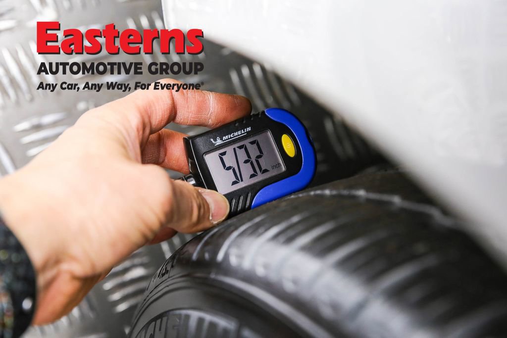 Used 2019 Tesla Model 3 Standard Range image 25