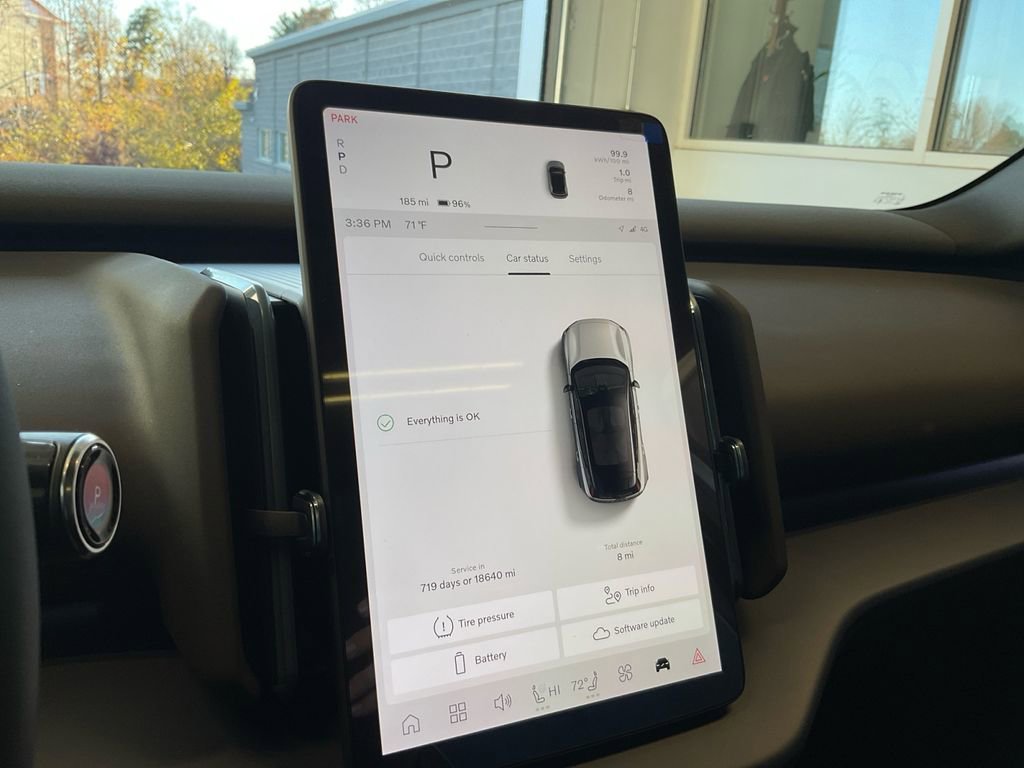 New 2026 Volvo EX30 Cross Country Ultra w/ Protection Package Premier image 26