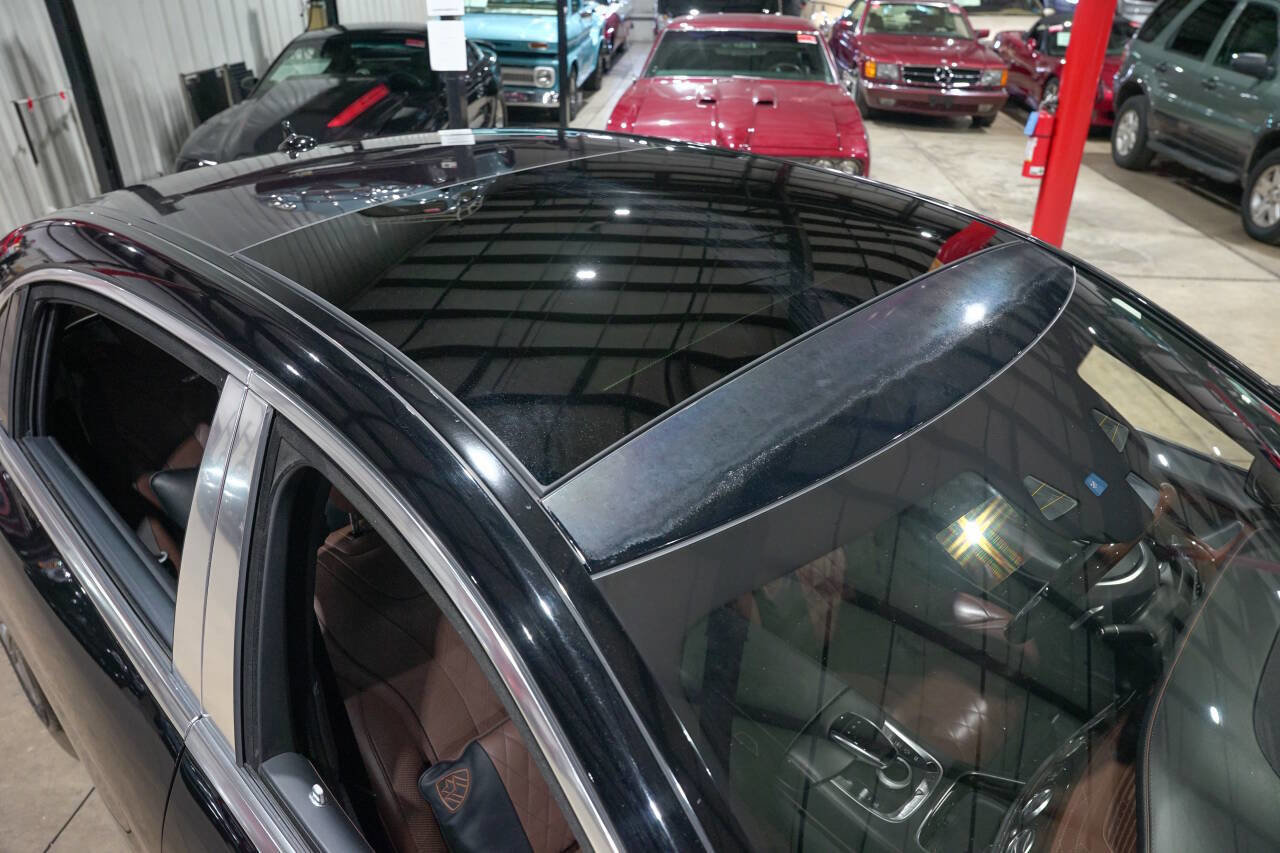 Used 2016 Mercedes-Benz Maybach S 600 image 19