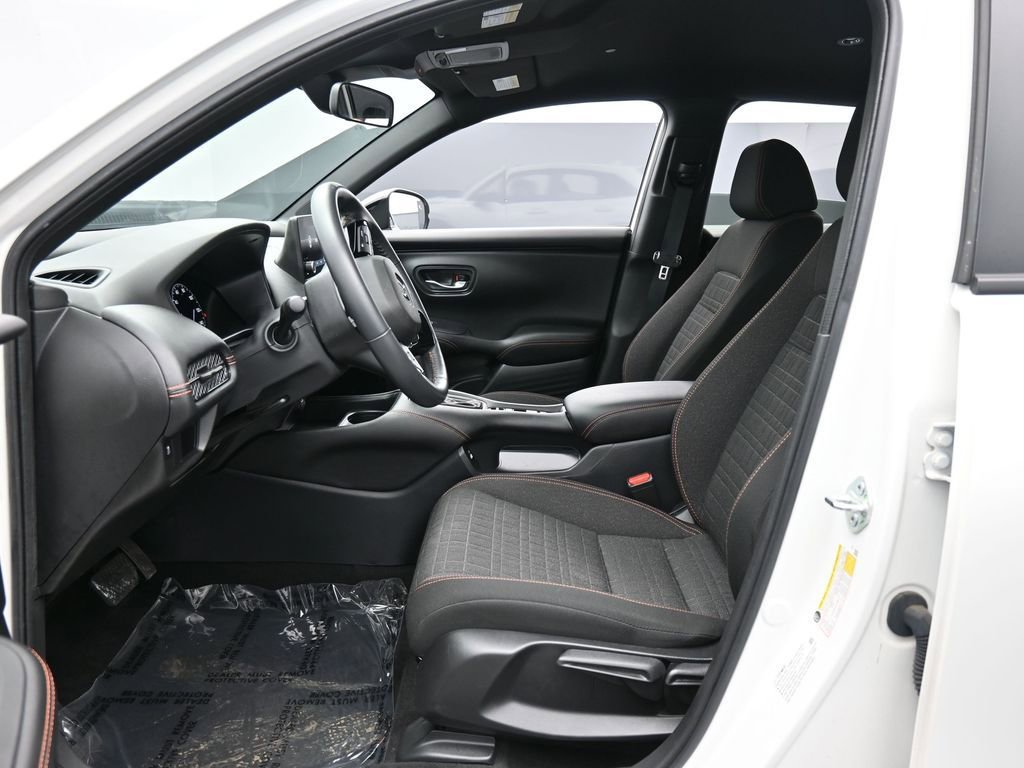 Certified 2023 Honda HR-V Sport image 32
