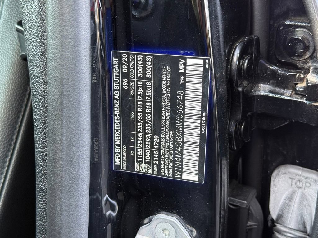 Used 2021 Mercedes-Benz GLB 250 w/ Premium Package image 24