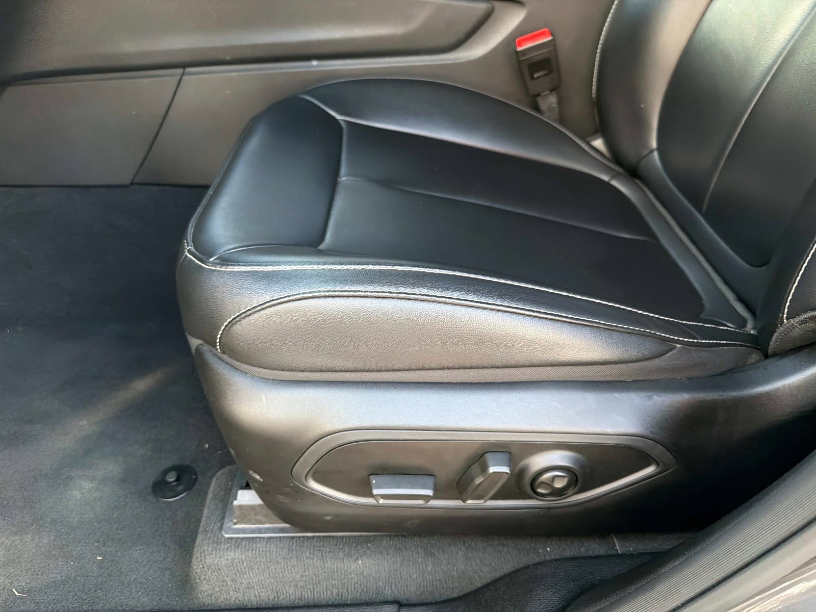 Used 2025 Jeep Grand Cherokee Limited 4xe image 37