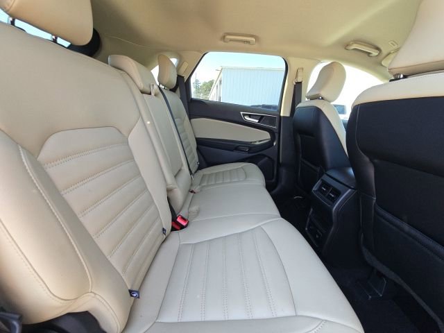 Used 2024 Ford Edge SEL w/ Convenience Package image 15