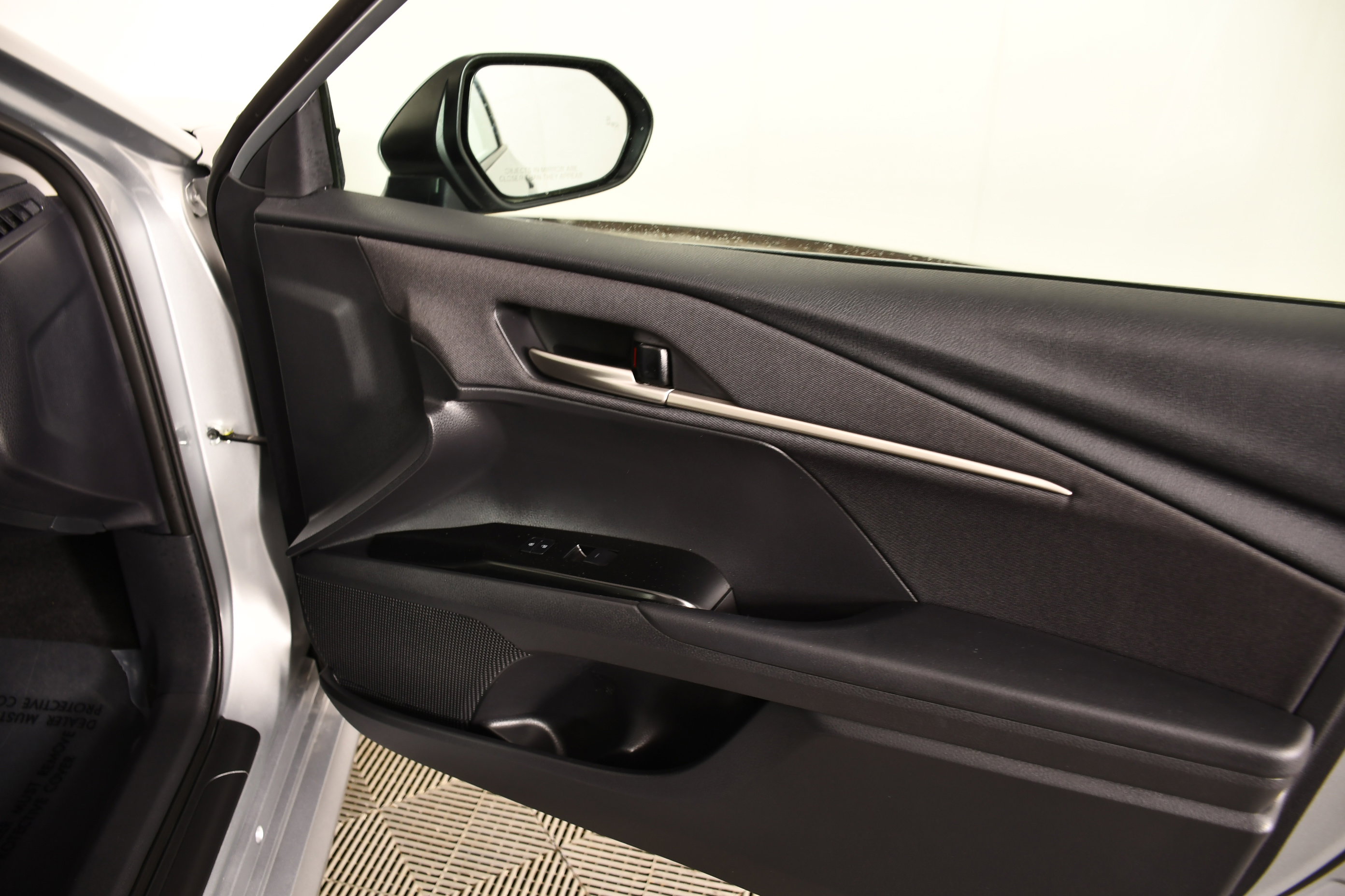 Used 2026 Toyota Camry LE FWD image 39