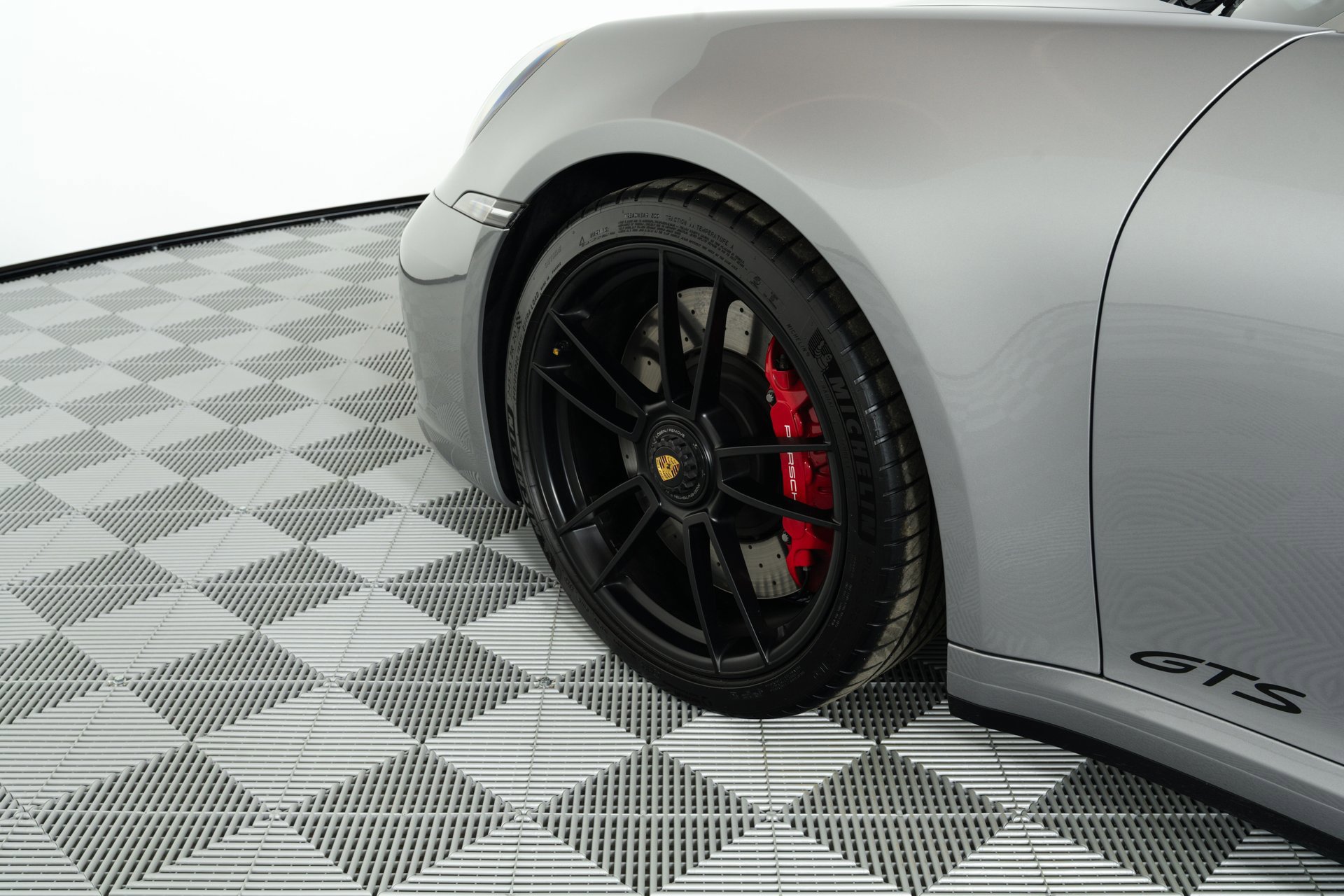 Used 2024 Porsche 911 Targa 4 GTS image 60