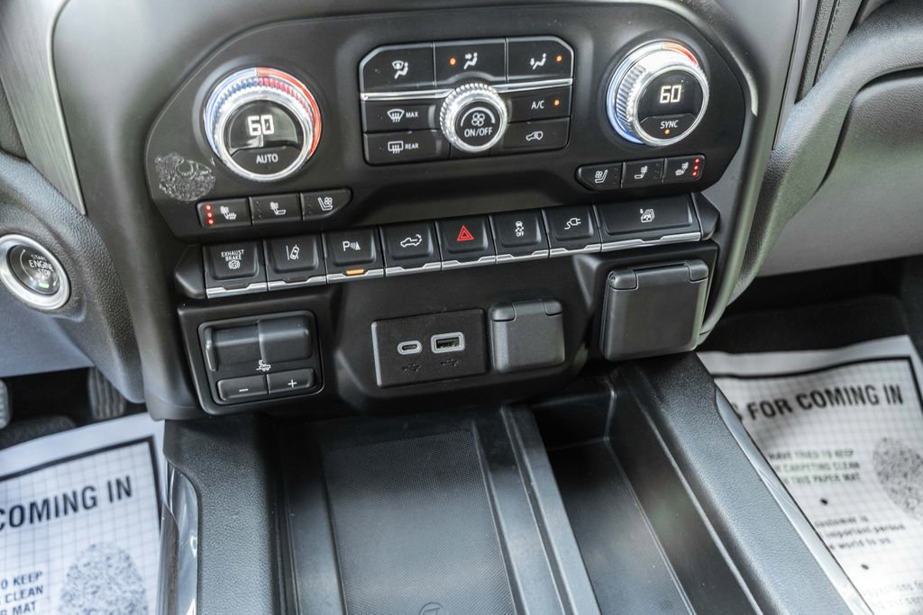 Used 2023 GMC Sierra 3500 Denali w/ Denali Ultimate Package image 23