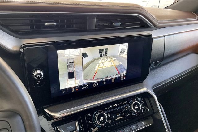 Used 2024 GMC Sierra 1500 Denali w/ Technology Package AWD/4WD image 11