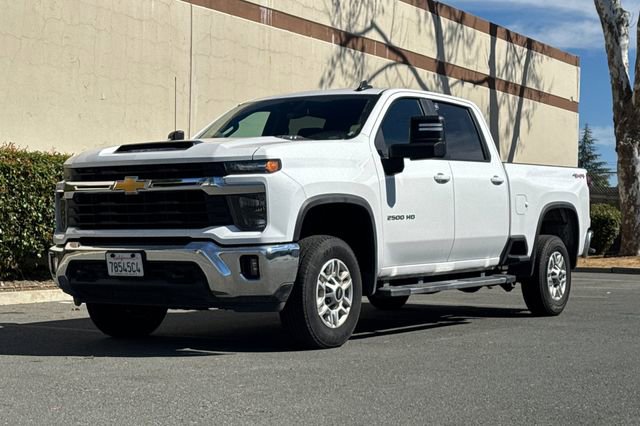 Used 2025 Chevrolet Silverado 2500 LT w/ Convenience Package image 8