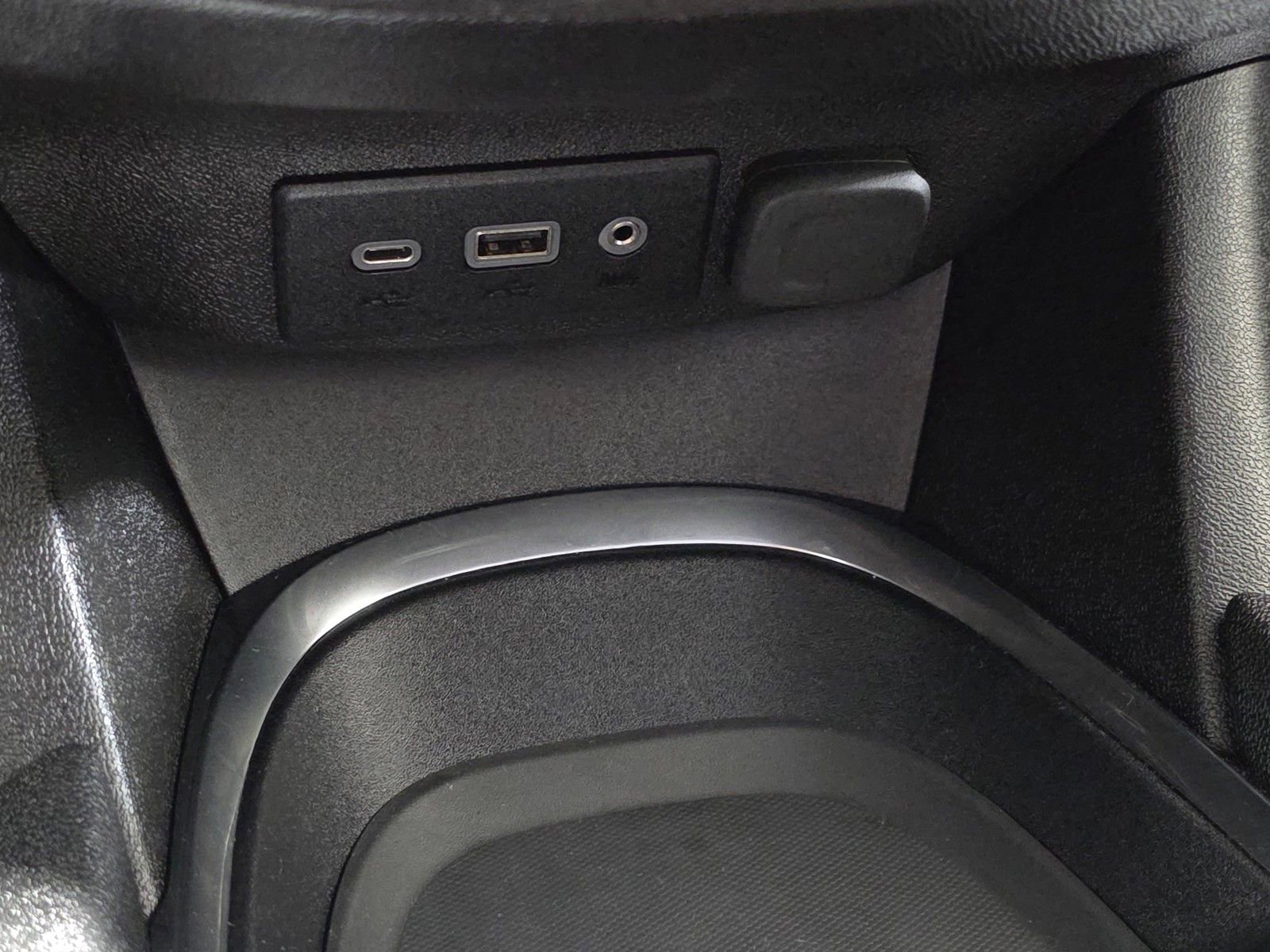 Used 2024 Chevrolet Malibu LT FWD image 28