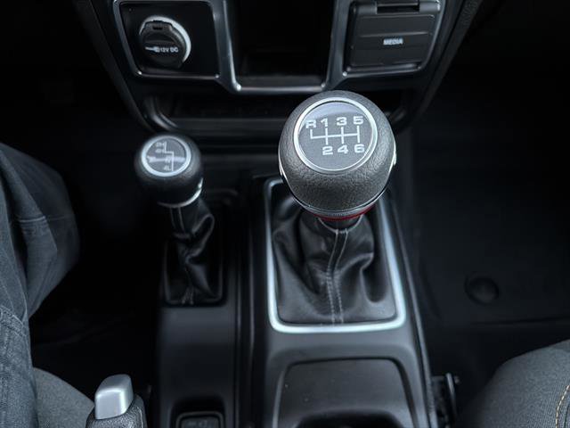 Used 2024 Jeep Wrangler Sport image 21