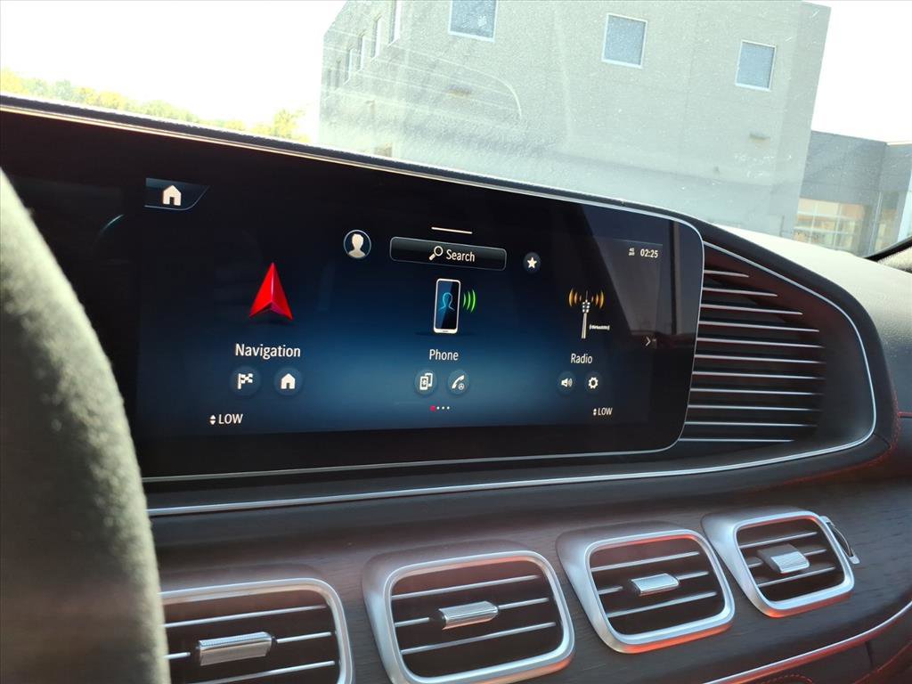 Certified 2025 Mercedes-Benz GLE 53 AMG 4MATIC image 19