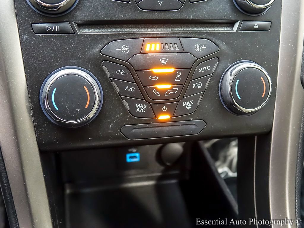 Used 2018 Ford Fusion S image 18